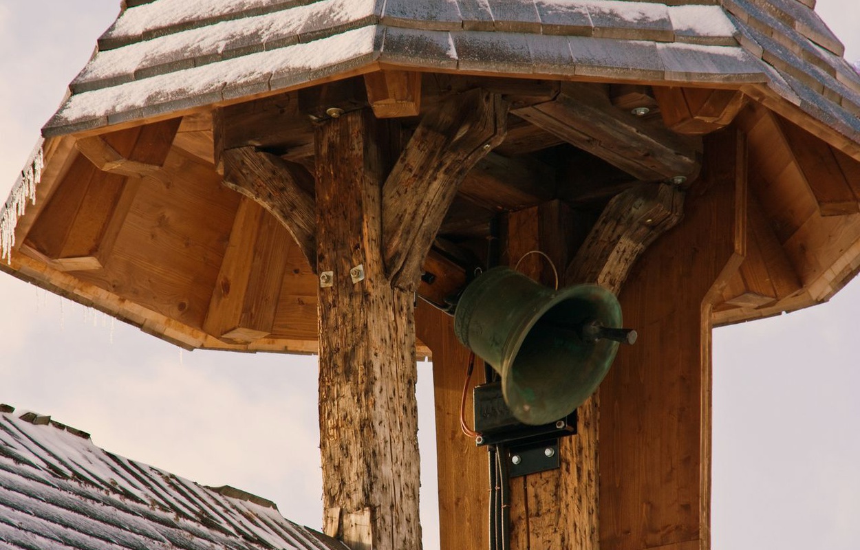 Der Glockenturm der Kapelle im Ortsteil Unterlehen in Bernau im Schwarzwald. Foto: Ute Meier Der Glockenturm der Kapelle im Ortsteil Unterlehen in Bernau im Schwarzwald. Foto: Ute Meier