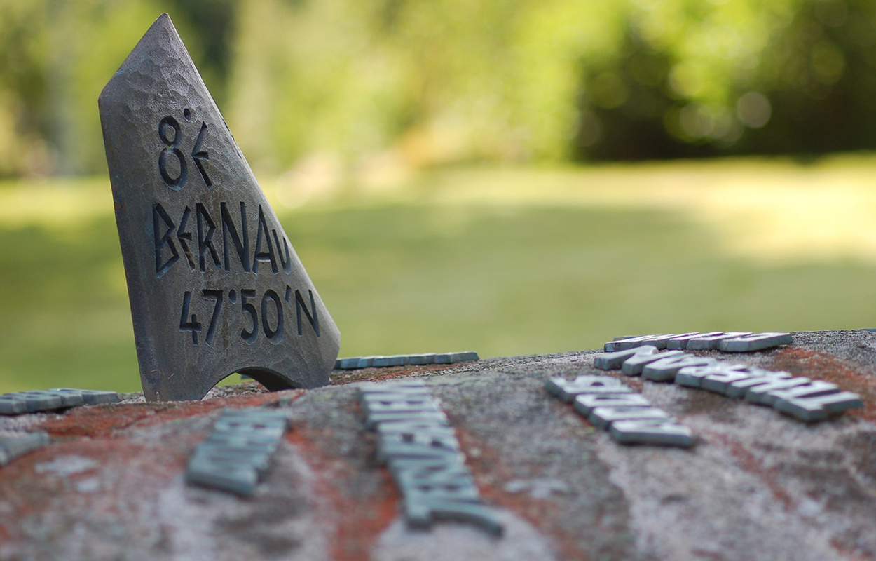 Die Findlings-Sonnenuhr in Bernau im Schwarzwald. Foto: Heike Budig Die Findlings-Sonnenuhr in Bernau im Schwarzwald. Foto: Heike Budig